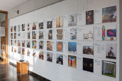 Ausstellungsansicht, Der Ulmer Hocker (Idol), HfG-Archiv, Foto Oleg Kuchar